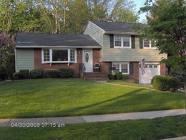 2nd image of 123 Greenwood Rd