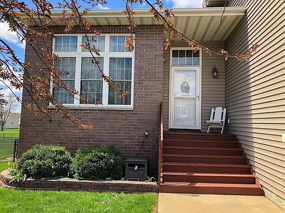 5th image of 1009 Cory Ct