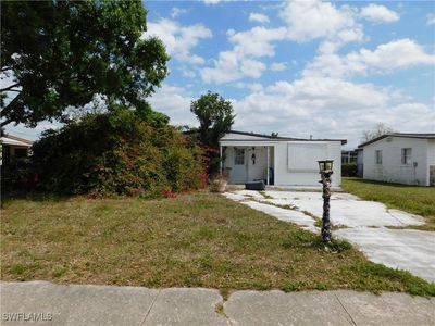 876 Java Plum Ave, North Fort Myers, FL, 33903