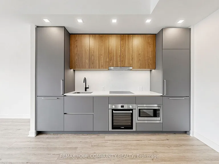 609 Sherbourne St E #507 — Photo 13