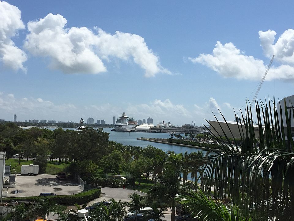 1st image of 900 Biscayne Blvd APT 2712