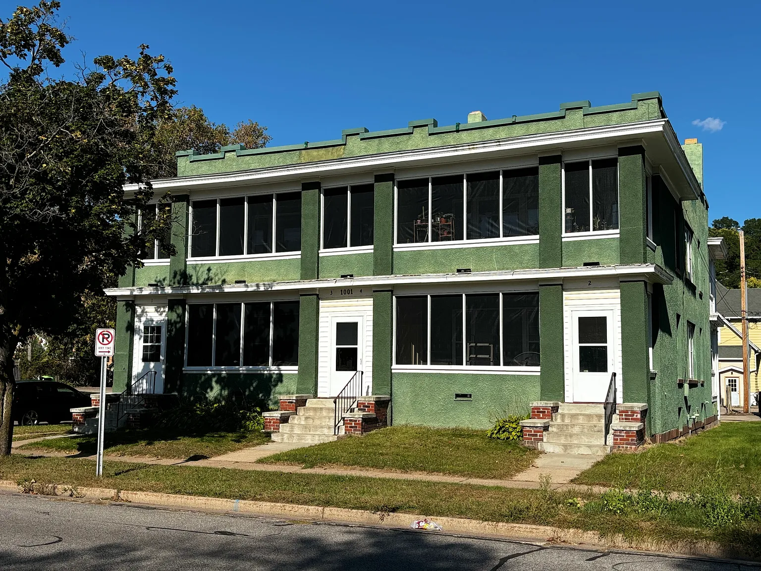 2 bed, 1200 sqft, $800 — Photo 1