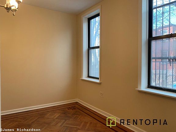4th image of 107 Van Buren St APT 3A