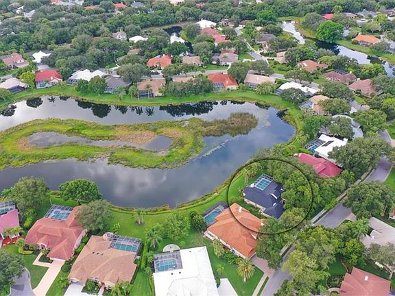 2nd image of 8275 Cypress Hollow Dr