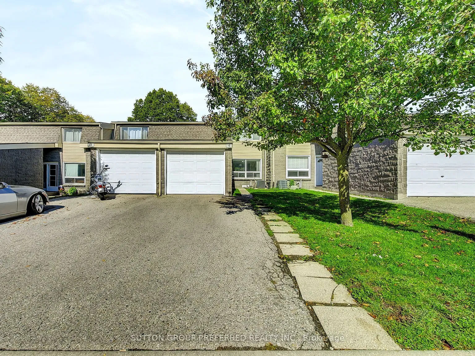 3 bed, $2,250 — Photo 3