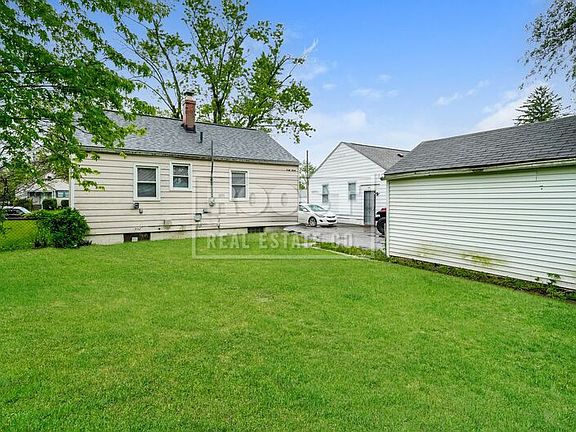 2nd image of 2317 Parkwood Ave