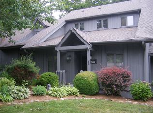 88 Fairway Villas Dr, Sapphire, NC 28774