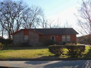 5464 W Shades Valley Dr, Montgomery, AL 36108