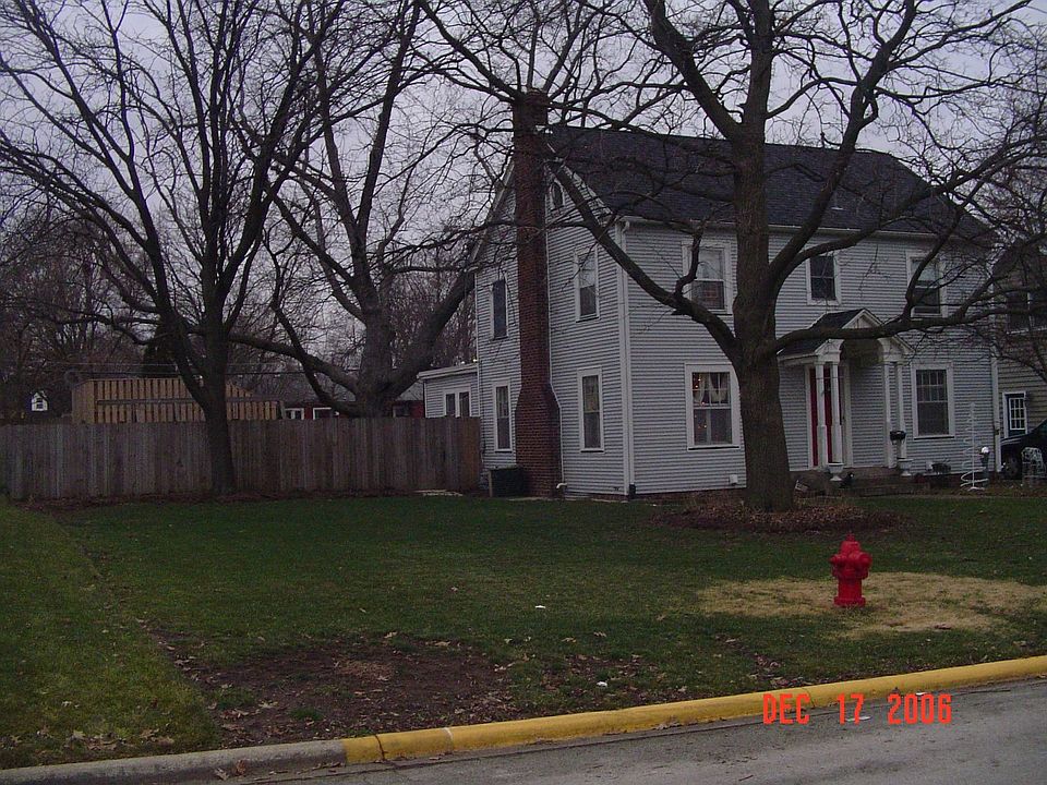 2nd image of 225 S Glenwood Pl