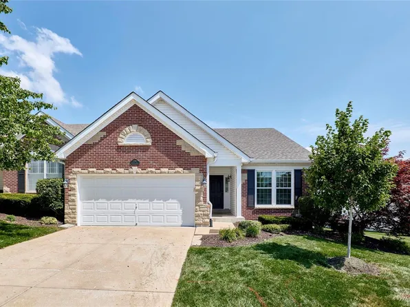 708 River Glen Dr, O'Fallon, MO 63368