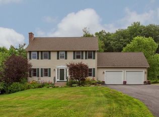 6 Lesley Ln, Sterling, MA 01564