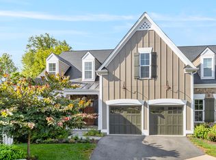 302 Avondale Ln, Crozet, VA 22932