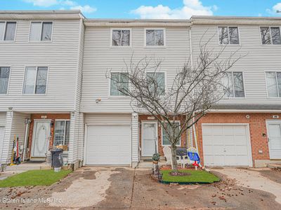 47 Ilyssa Way, Staten Island, NY, 10312