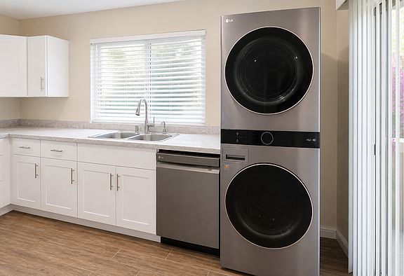 2nd image of 2885 Coral St #1