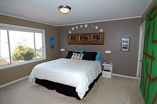 5th image of 1587 47th Ave