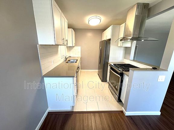 4th image of 2828 E Mariquita St #1-5