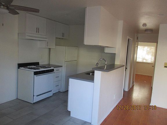 5th image of 530 N Ardmore Ave APT 104