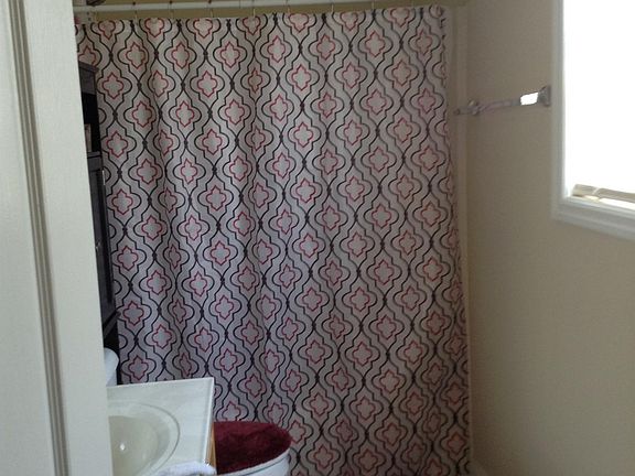5th image of 208 Mary Rose Ln