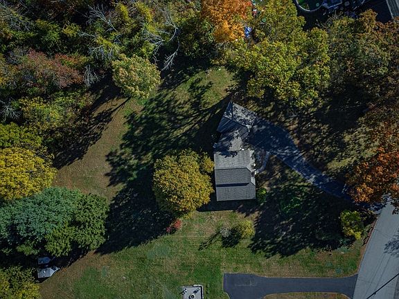4th image of 25 Settlers Way