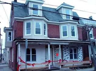 456 Chestnut St, Pottstown, PA 19464