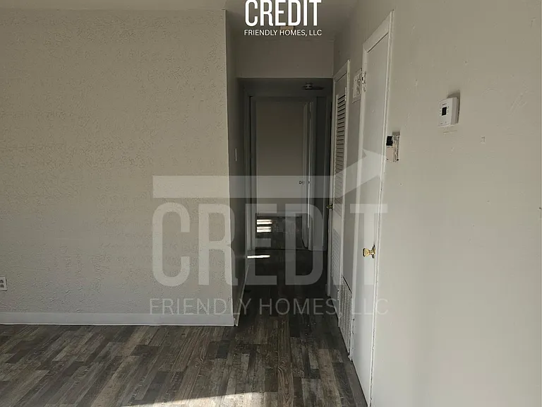 18 Violet Dr — Photo 9
