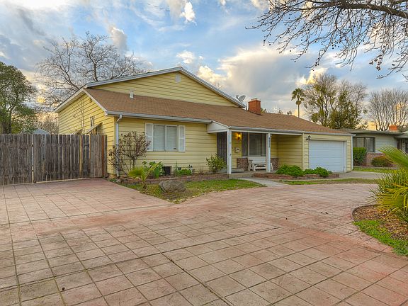 2nd image of 3207 Kentfield Dr