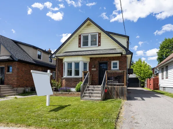 248 Mitchell Ave, Oshawa, ON L1H 2V6