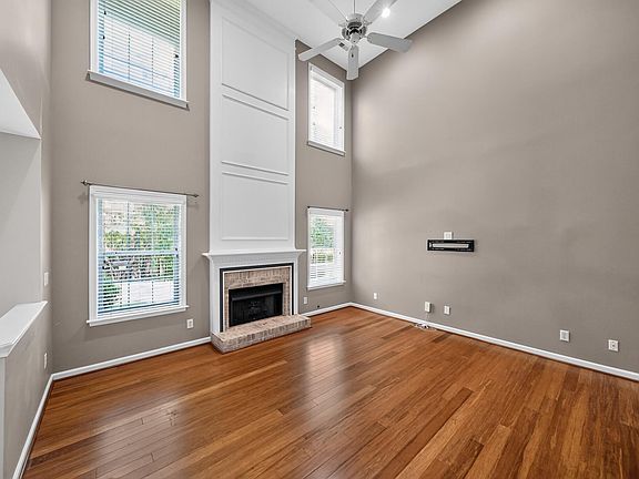 5th image of 3812 Cashew Dr