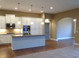 16624 Diamonte Path, Lakeville, MN 55044