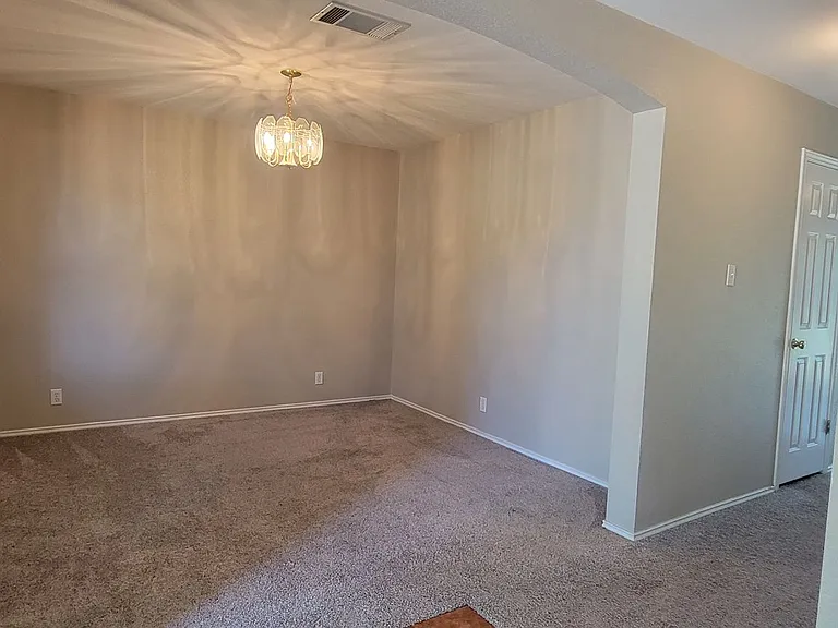 730 Blair Ave — Photo 3