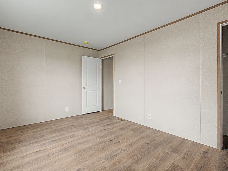 855 W US Highway Flt #6-6B — Photo 17
