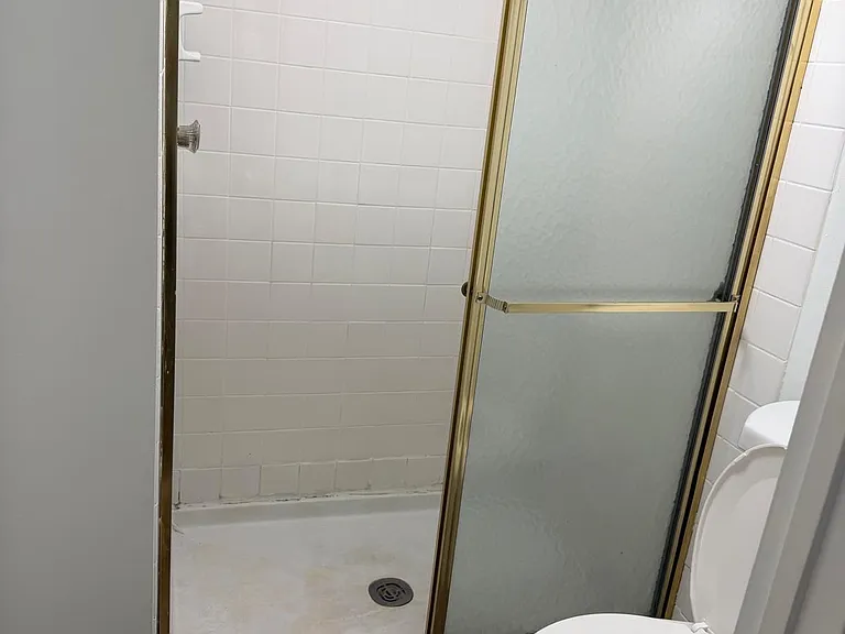 7538 Roosevelt Blvd #2 — Photo 3