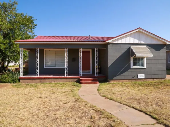 616 E 17th St, Colorado City, TX 79512