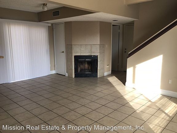 3rd image of 7901 S Laurelglen Blvd APT C