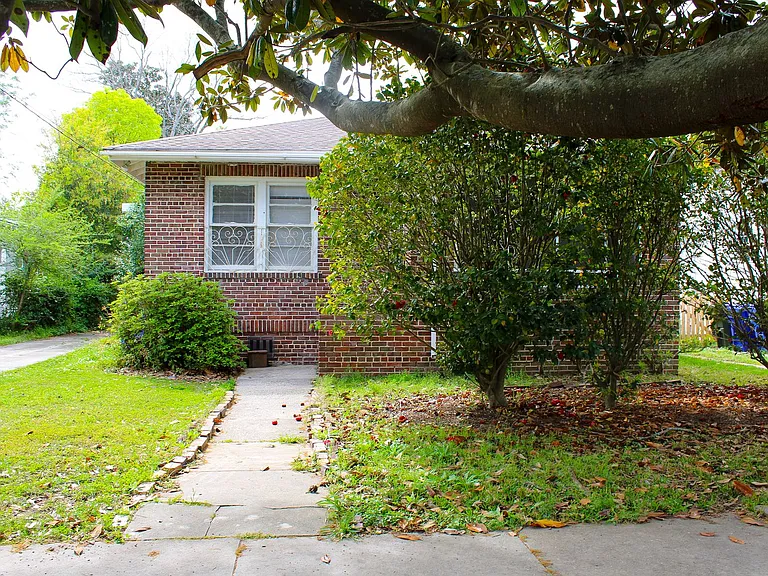 931 Ashley Ave — Photo 27