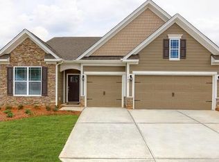 800 Summerfield Pl #30, Flat Rock, NC 28731