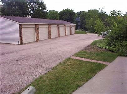 Detached Single-Car Garage