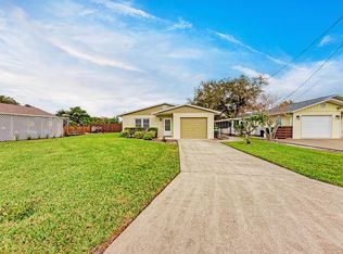 1406 12th St W, Palmetto, FL 34221