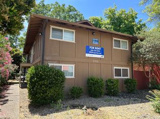 735 W 5th St APT 4, Chico, CA 95928