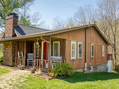 690 Cobun Creek Rd, Morgantown, WV, 26508