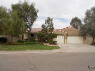 1209 Paseo Camino Real, Calexico, CA 92231