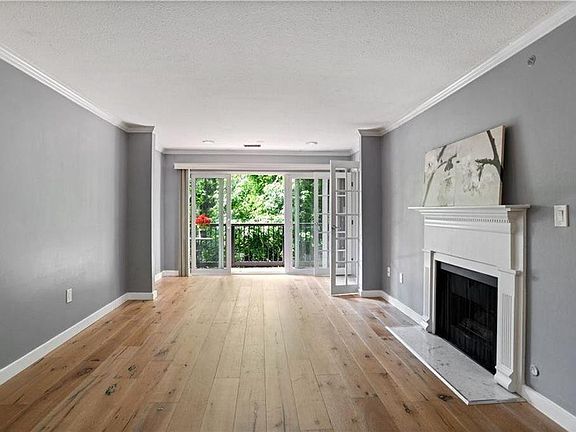 2nd image of 1307 Pine Heights Dr NE