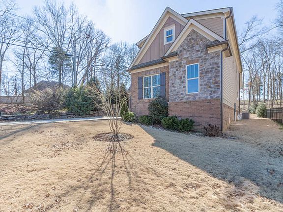 3rd image of 7896 Steppingstone Ln
