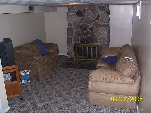 Basement-Family Room
