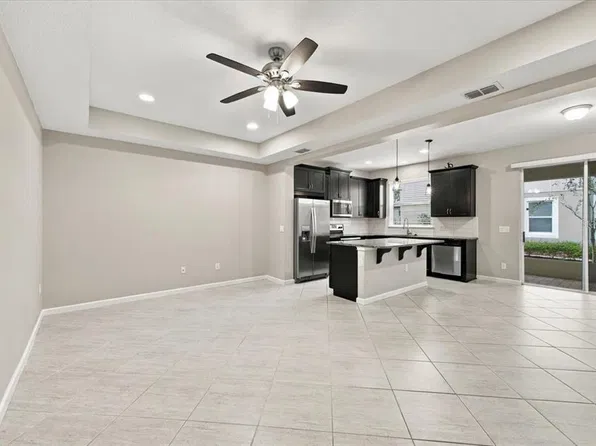5010 Sunnyside Ln, Bradenton, FL 34211