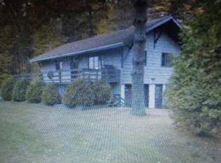 129 Raquette River Dr, Tupper Lake, NY 12986