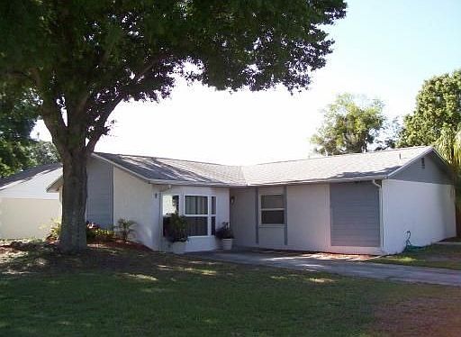 2nd image of 7418 Willow Wisp Dr E