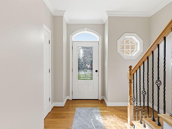 4th image of 3929 Palomar Cove Ln