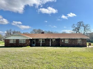 902 S Skyline Dr, Stigler, OK 74462