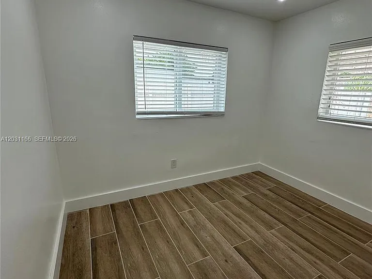 14510 SW 105th Ave #1 — Photo 8